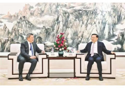 МОНГОЛ УЛСААС БНХАУ-Д СУУГАА ЭЛЧИН САЙД Н.ЭНХБОЛД ӨВӨР МОНГОЛЫН ӨӨРТӨӨ ЗАСАХ ОРОНД АЙЛЧИЛЖ, ТУС ӨЗО-Ы УДИРДЛАГАТАЙ УУЛЗАВ