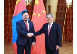 МОНГОЛ УЛСЫН ЕРӨНХИЙ САЙД Г.ЗАНДАНШАТАР БНХАУ-ЫН ТӨРИЙН ЗӨВЛӨЛИЙН ЕРӨНХИЙ САЙД ЛИ ЧЯНТАЙ УУЛЗАВ