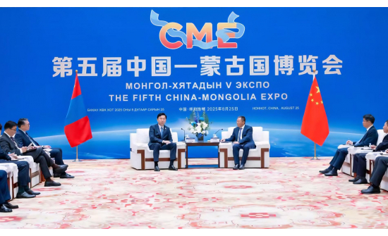 МОНГОЛ УЛСЫН ТЭРГҮҮН ШАДАР САЙД Н.УЧРАЛ ӨМӨЗО-НЫ НАМЫН ХОРООНЫ НАРИЙН БИЧГИЙН ДАРГА, АРДЫН ИХ ХУРЛЫН БАЙНГЫН ХОРООНЫ ДАРГА СҮН ШАОЧӨН-ТЭЙ УУЛЗАВ