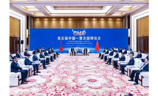 МОНГОЛ УЛСЫН ТЭРГҮҮН ШАДАР САЙД БӨГӨӨД  ЭДИЙН ЗАСАГ ХӨГЖЛИЙН САЙД Н.УЧРАЛ  БҮХ ХЯТАДЫН АРДЫН ТӨЛӨӨЛӨГЧДИЙН ИХ ХУРЛЫН БАЙНГЫН ХОРООНЫ  ДЭД ДАРГА ЦАЙ ДАФЭН-ТЭЙ УУЛЗАВ