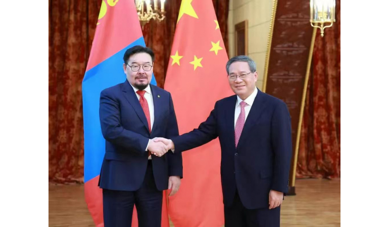 МОНГОЛ УЛСЫН ЕРӨНХИЙ САЙД Г.ЗАНДАНШАТАР БНХАУ-ЫН ТӨРИЙН ЗӨВЛӨЛИЙН ЕРӨНХИЙ САЙД ЛИ ЧЯНТАЙ УУЛЗАВ